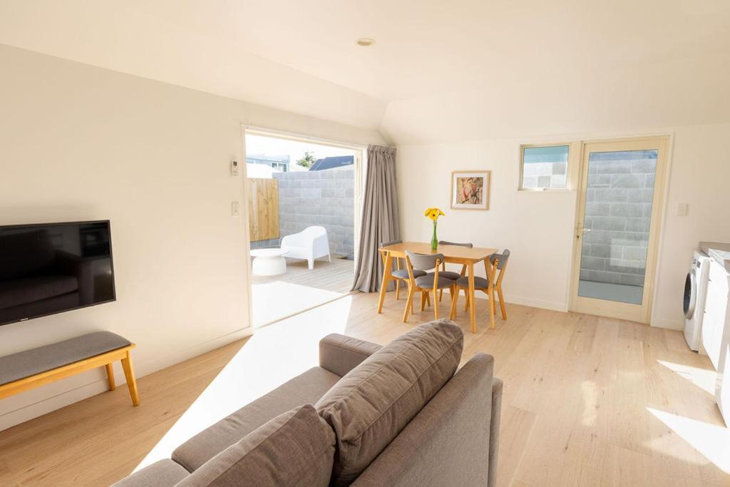 Mount Maunganui Self Contained Flat By The Beach Buitenkant foto